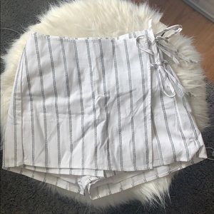 Grey Bandit Skort